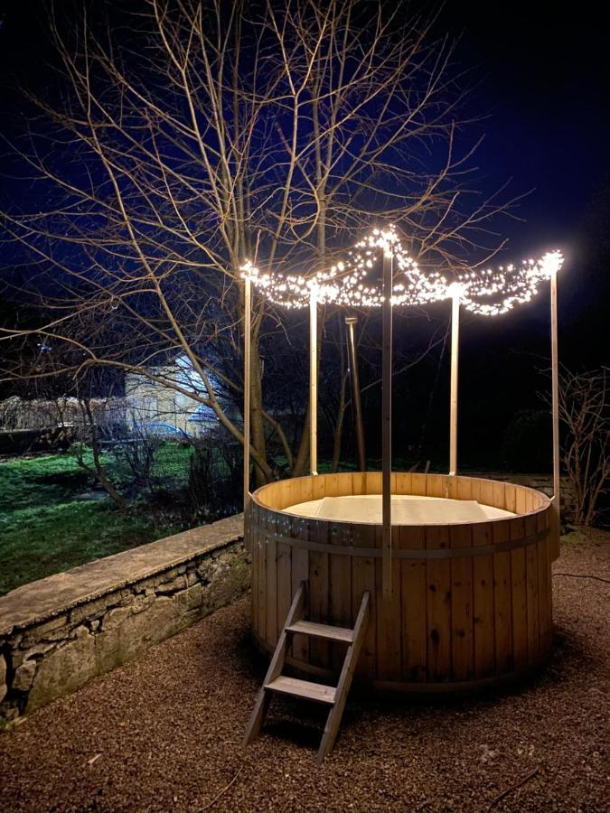 La Petite Chouette Bed & Breakfast Rochesson Екстериор снимка